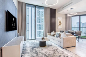 STAY BY LATINEM Luxury 2BR Holiday Home W1813 near Burj Khalifa